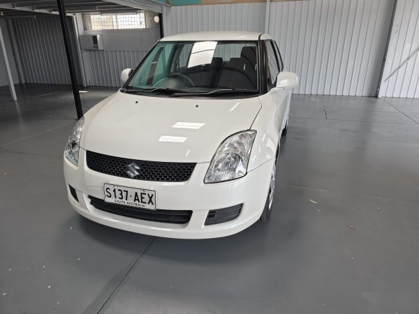 Suzuki Swift 2010 - Rego S137-AEX - Image 7