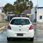 2006 Toyota Yaris White full